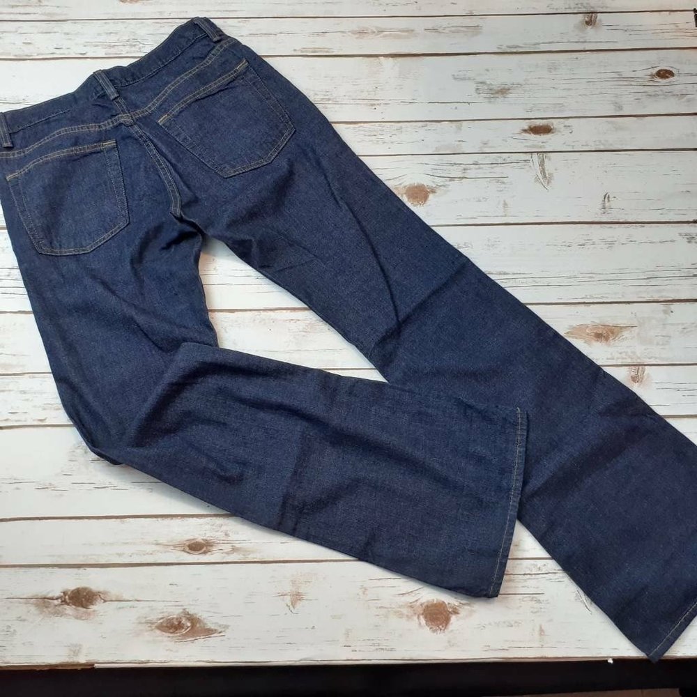 Gap Women's Low Rise Flare Leg Jeans Blue 100% Cotton Dark Wash 5 Pocket Denim 4 - Picture 4 of 8